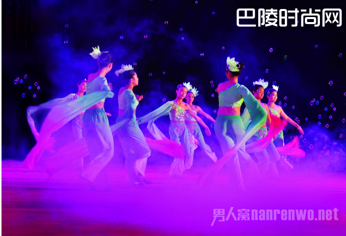 2017大学元旦晚会策划