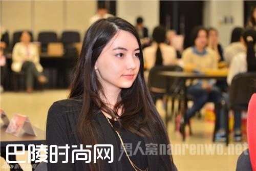 围棋美女颜美如仙