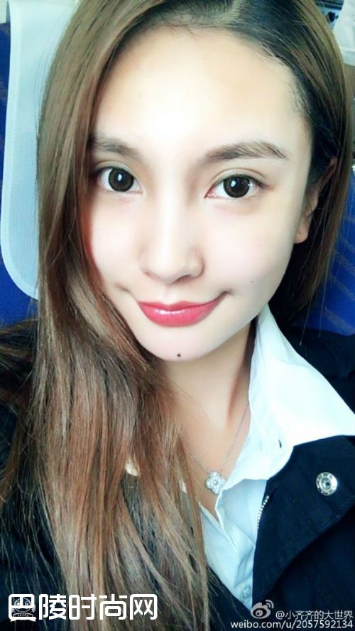 疑陈思诚出轨对象齐琦私照曝光 齐齐身材火爆美过佟丽娅?(2)