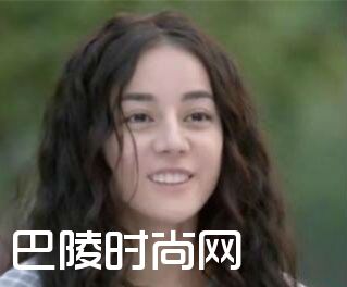 漂亮的李慧珍抄袭韩剧她很漂亮吗?漂亮的李慧珍她很漂亮对比（4）