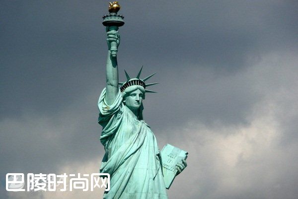 美国自由女神像简介