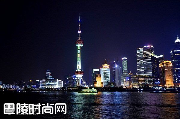 东方明珠塔图片