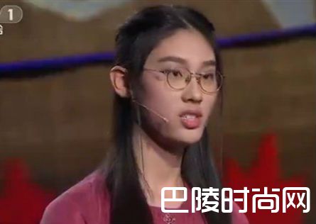 复旦附中女生武亦姝怎么火起来的 武亦姝照片资料走红视频 （3）