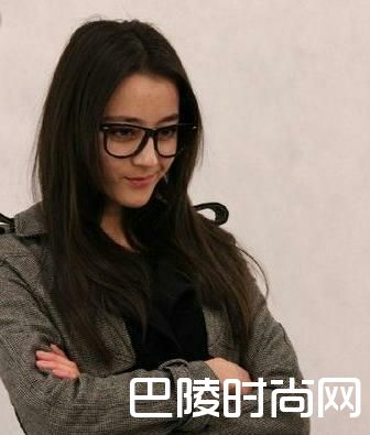 迪丽热巴为什么被叫胖迪 奔跑吧迪丽热巴个人资料素颜照(3)