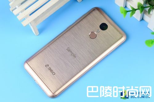 360N5详细评测 后台运行30个程序不卡