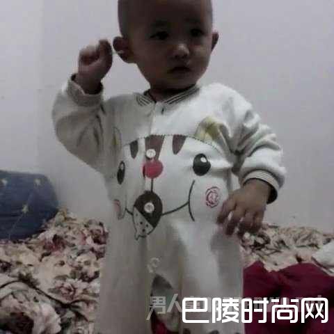 孩子挖耳屎 孩子挖耳屎