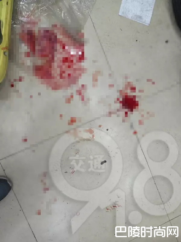 女子溜进修车行生子