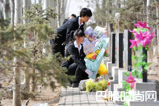 公墓推代客扫墓服务