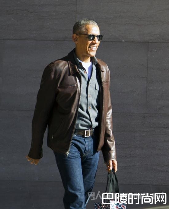 奥巴马离开国家艺术馆