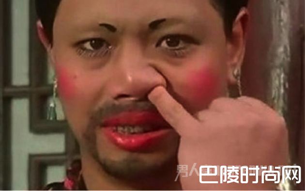 40岁妇女装女学生诈骗