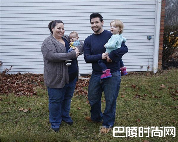 一家四口 一家四口