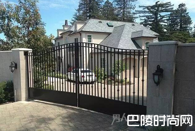 李某居住的豪宅 李某居住的豪宅