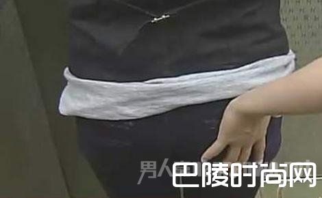 坐电梯遇咸猪手