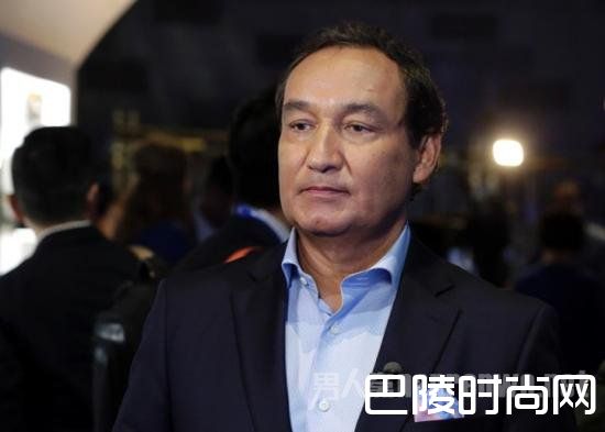 美联航再度道歉 美联航再度道歉