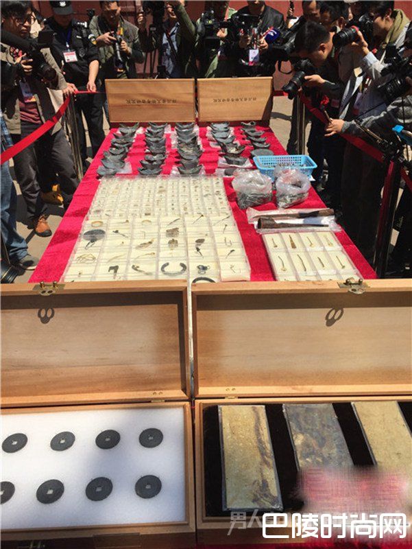 发掘成果通报会现场