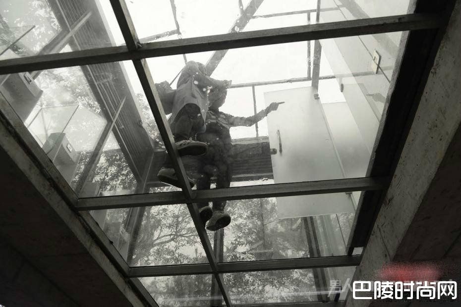 透明厕所 透明厕所