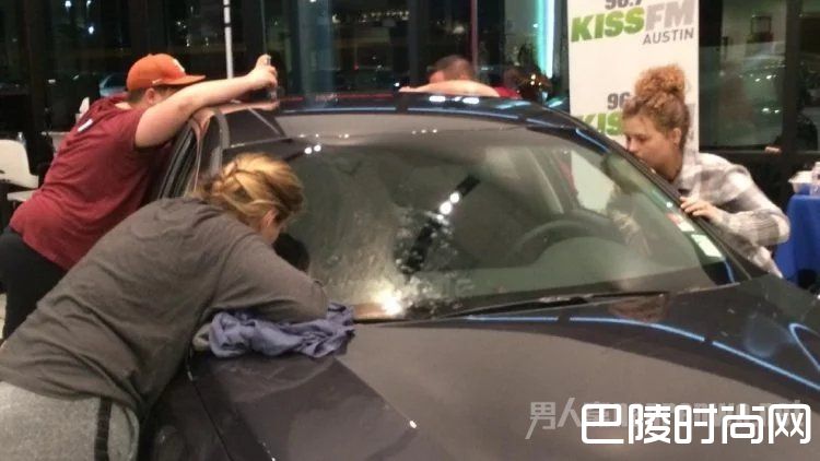 亲汽车比赛 亲汽车比赛