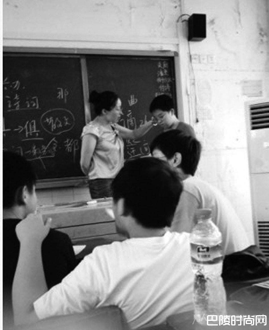 老师掌掴学生 老师掌掴学生