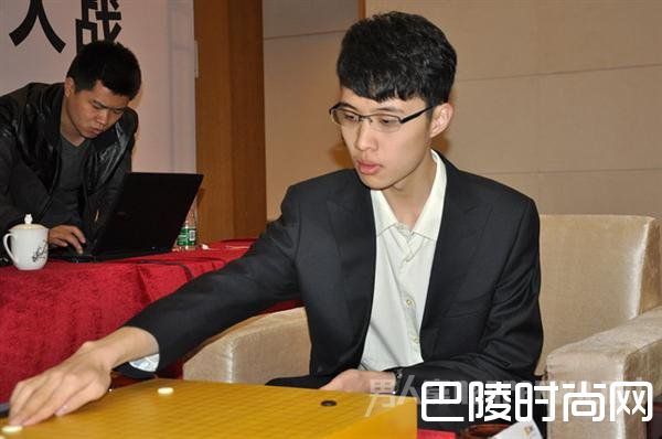 20170503081206277 连笑