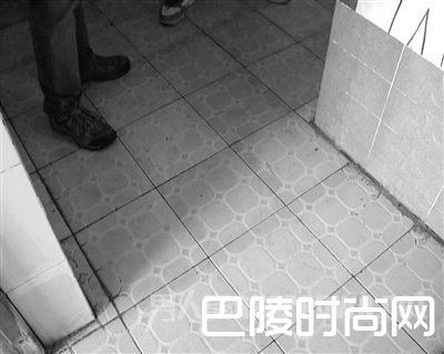 磕断两颗门牙 磕断两颗门牙