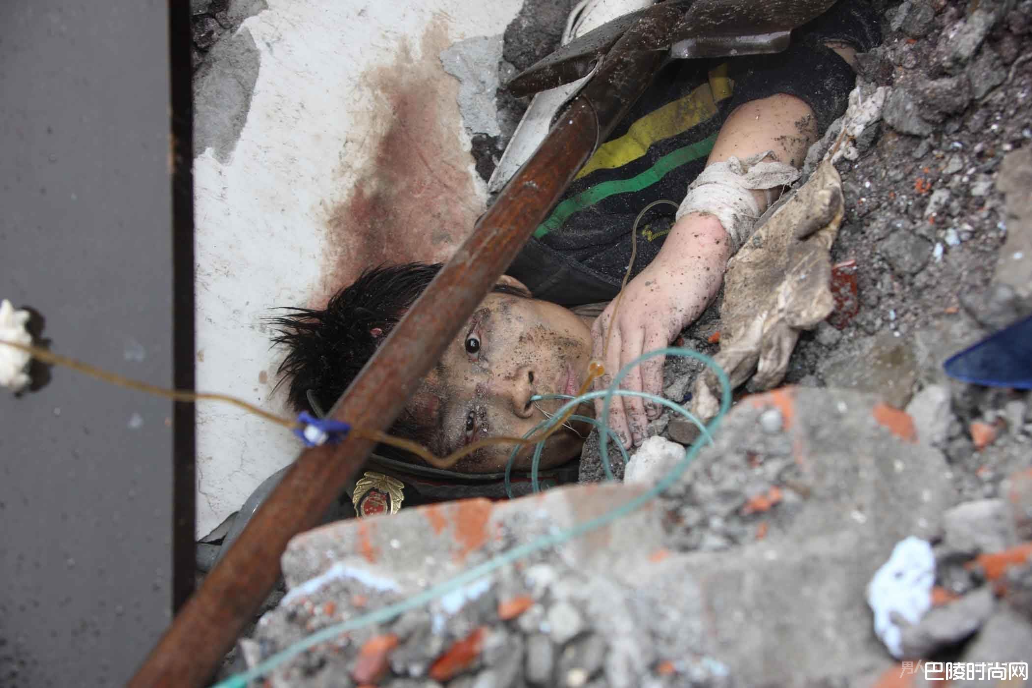 512汶川特大地震