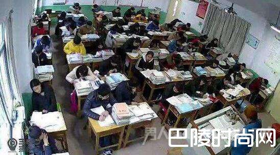 学生上课被网络直播