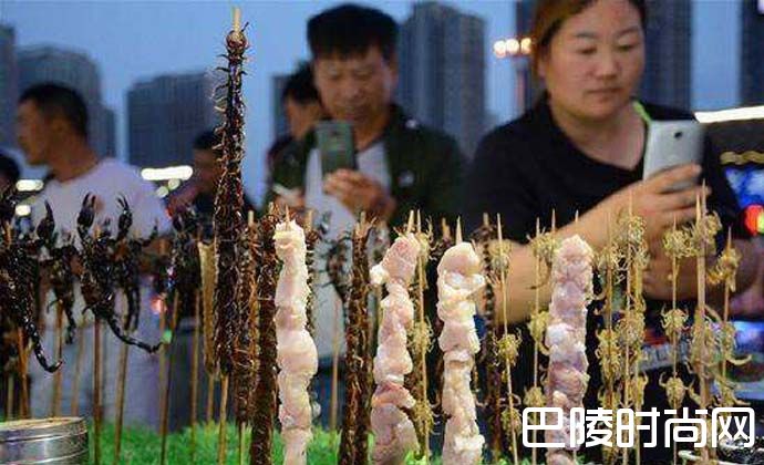 沈阳现鳄鱼肉炸串