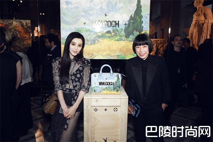 范冰冰亮相罗浮宫