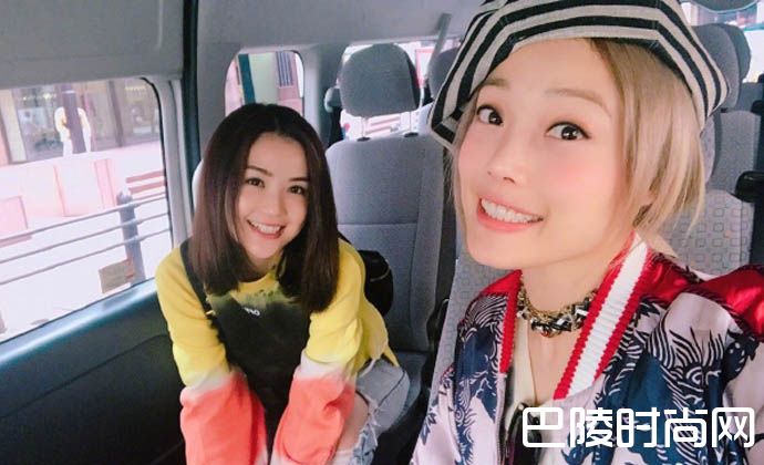 容祖儿晒和阿Sa街拍照