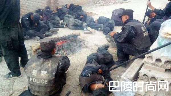 新疆警察 新疆警察