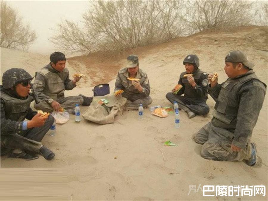 分餐露宿 分餐露宿