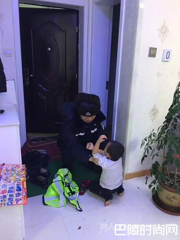 交警大队三中队中队长范伟 交警大队三中队中队长范伟