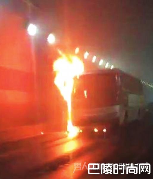 威海校车起火事件