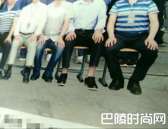 毕业照老师是p上的