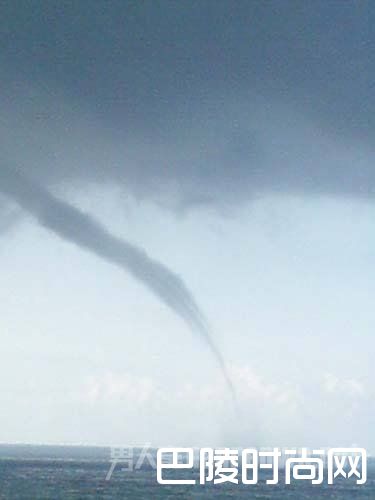 海上龙卷风