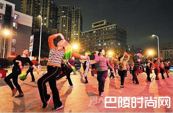 高考禁跳广场舞