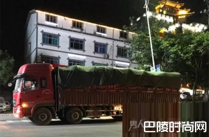 顺风车约到大货车