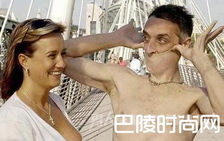 皮肤随意拉扯 皮肤随意拉扯