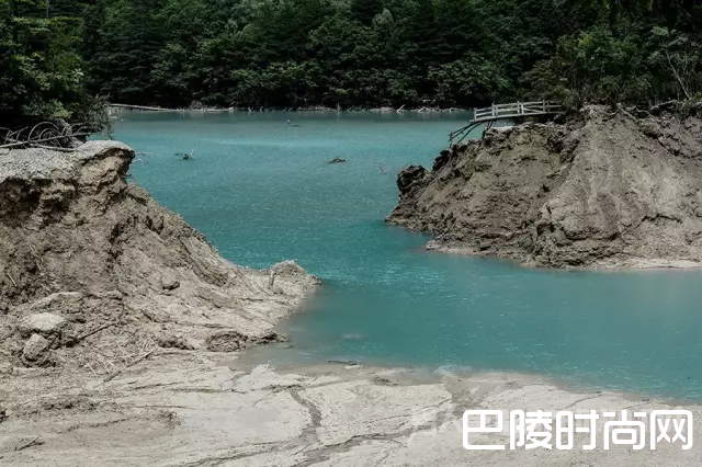 地震后的火花海 地震后的火花海