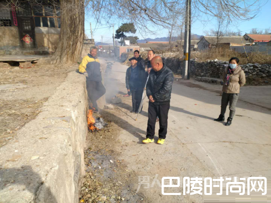 张家庄村的村民