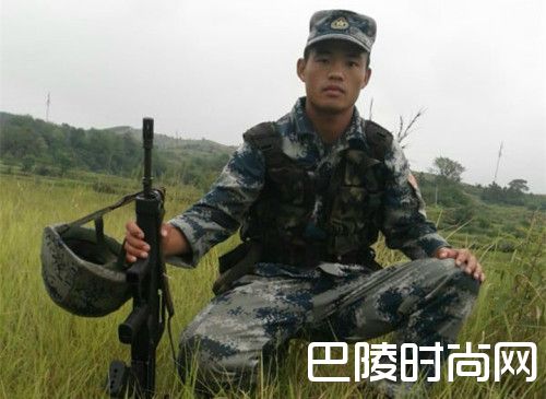 发病前帅气的教官