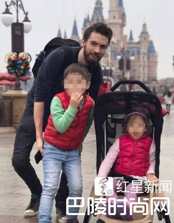 洋老公和孩子照片