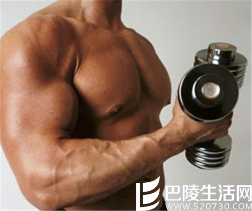 胸肌的锻炼方法 要想有胸肌那就做俯卧撑