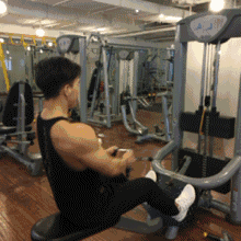 坐姿划船 坐姿划船