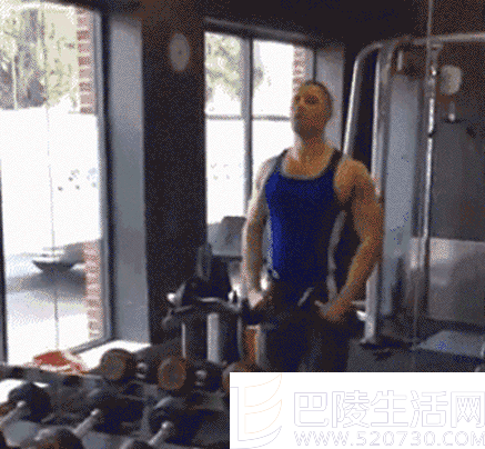 三角肌锻炼要领