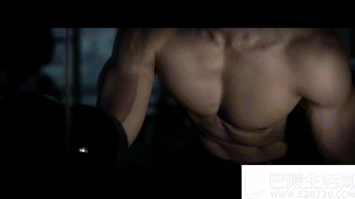 三角肌怎么练 三角肌怎么练