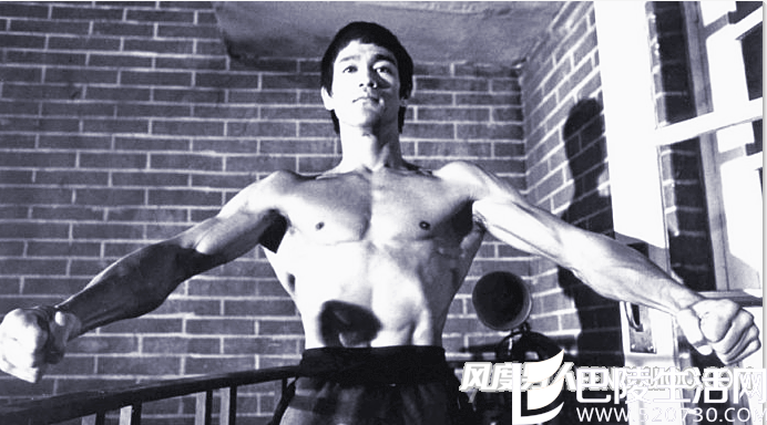 李小龙肌肉 李小龙肌肉