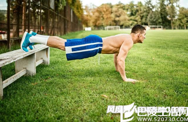 练胸肌最好的方法