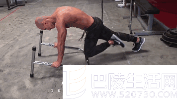 俯身提膝转身 俯身提膝转身