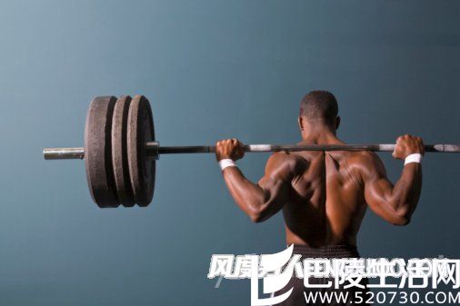 男人与杠铃 男人与杠铃